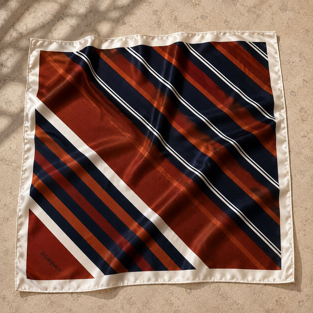 Yves Saint Laurent Foulard